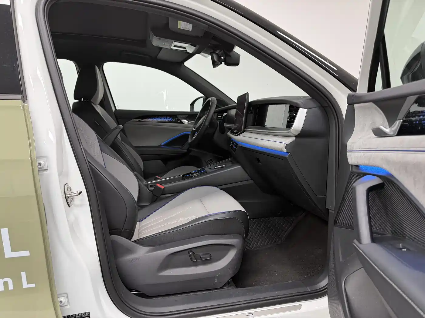 Volkswagen Tayron 2026 Model Tayron L 380TSI 4WD Luxury Easy Package фото 12