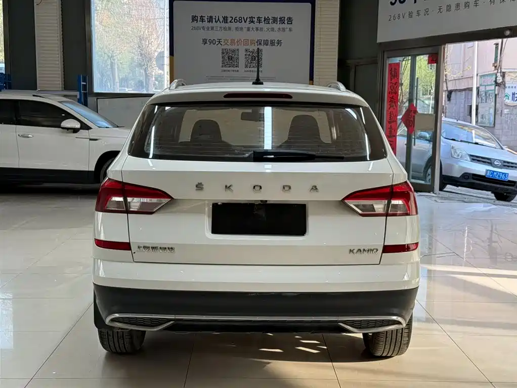 Škoda Kamiq 2022 1.5L Automatic Comfort Edition фото 5