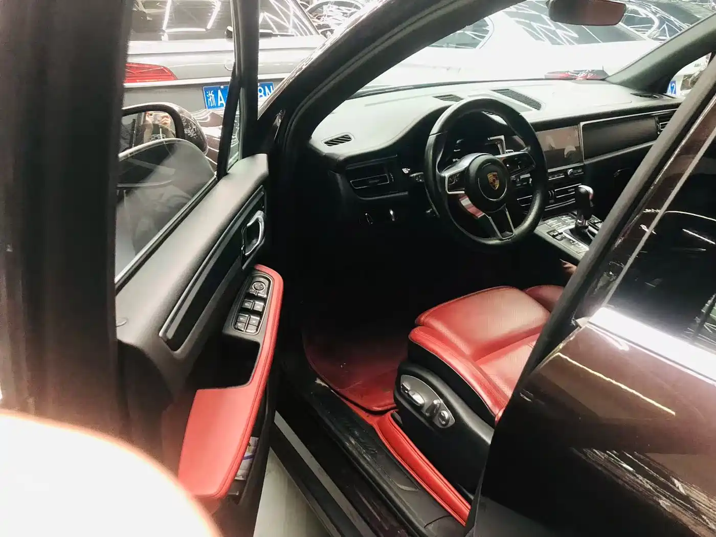 Porsche Macan 2020 Macan 2.0T фото 20