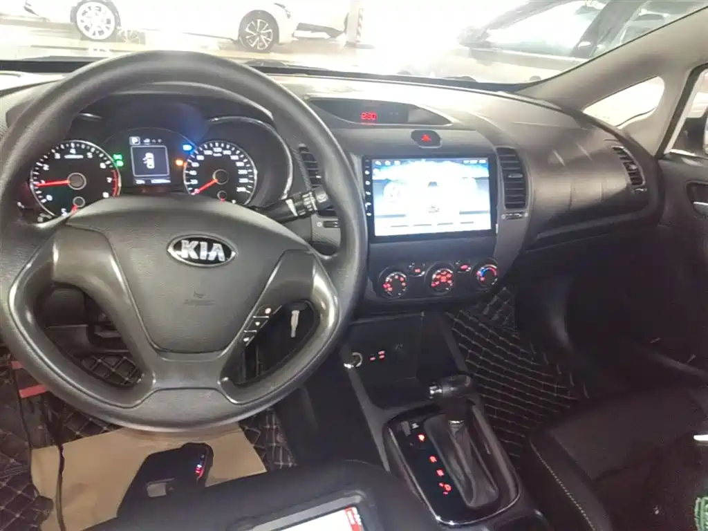 Kia K3 2016 1.6L Automatic GL фото 10