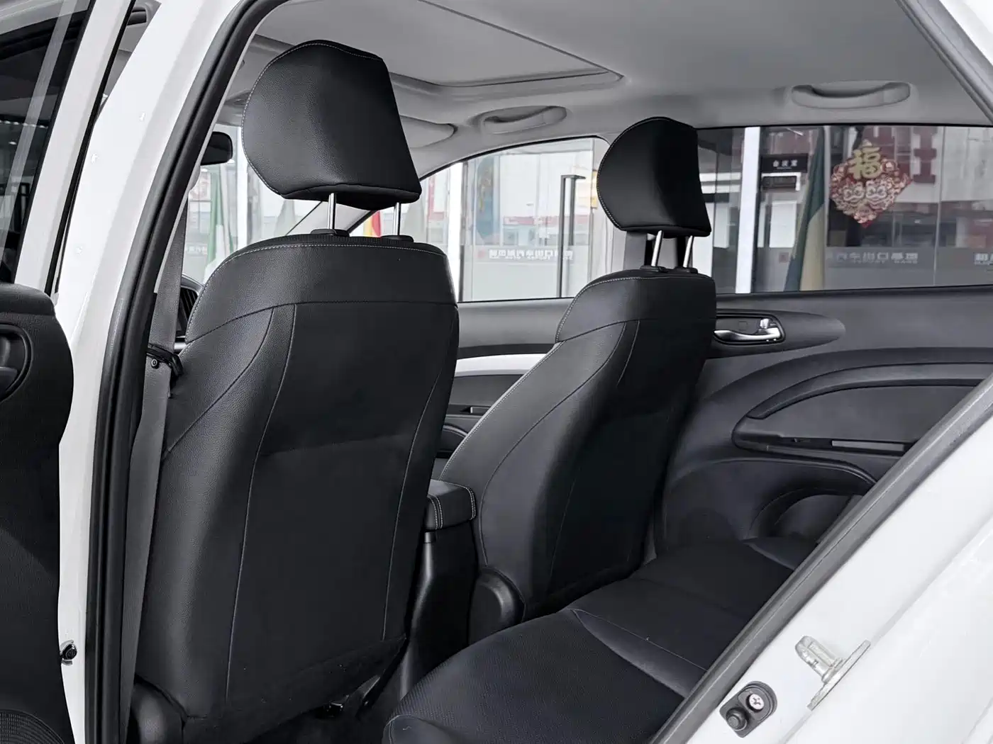 Kia KX1 2021 1.4L CVT Sunroof Version фото 4