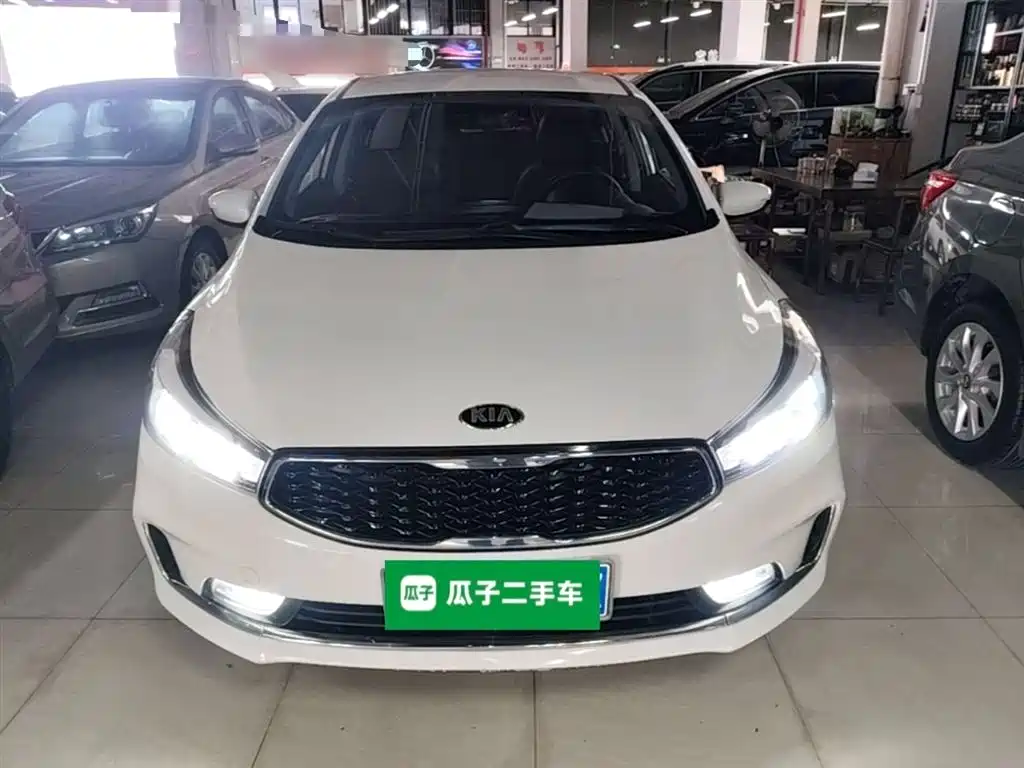 Kia K3 2016 1.6L Automatic GL фото 3