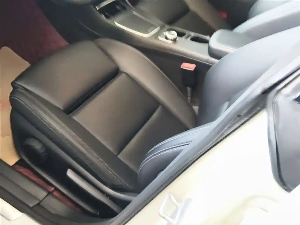 Mercedes-Benz CLA (Import) 2017 Facelift CLA 200 Dynamic фото 15