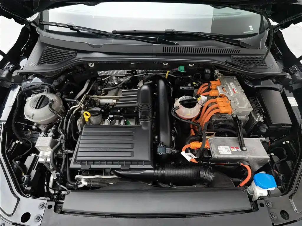 Volkswagen Passat New Energy 2023 430PHEV Hybrid Luxury фото 6