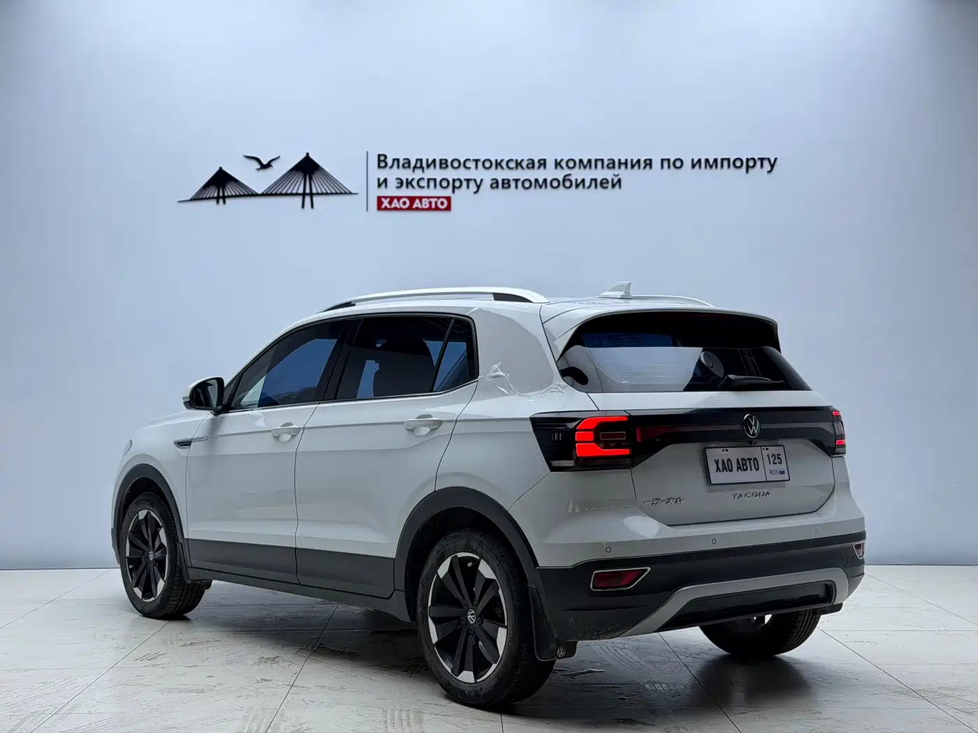 Volkswagen Tacqua 2022 2021 1.5L Automatic Smart Connect Edition