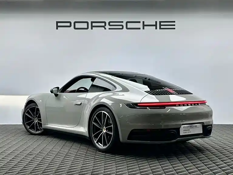 Porsche 911 2023 Carrera 3.0T фото 6