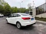 Фото 4 - Ford Focus