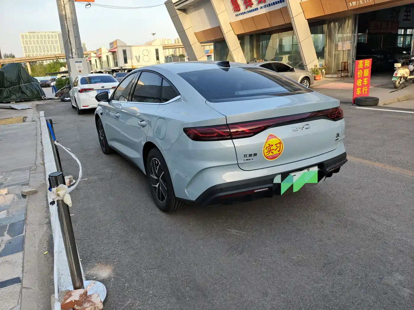 BYD Qin L 2026 Model DM-i Smart Drive Edition 128KM Pioneer фото 4