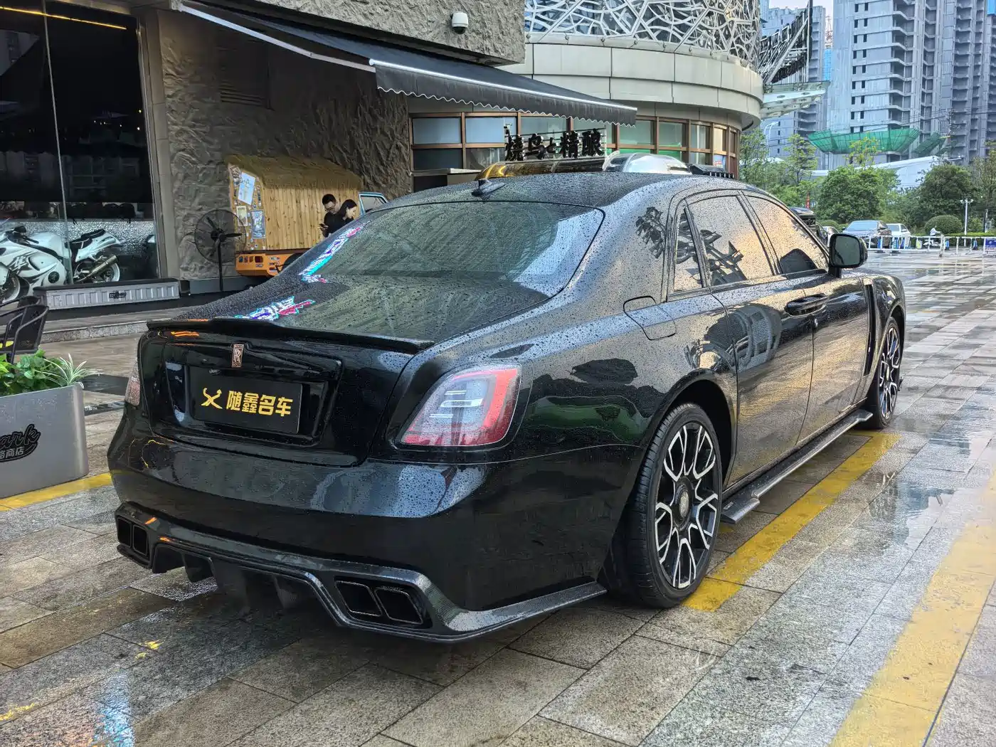 Фото 9 - Rolls-Royce Ghost