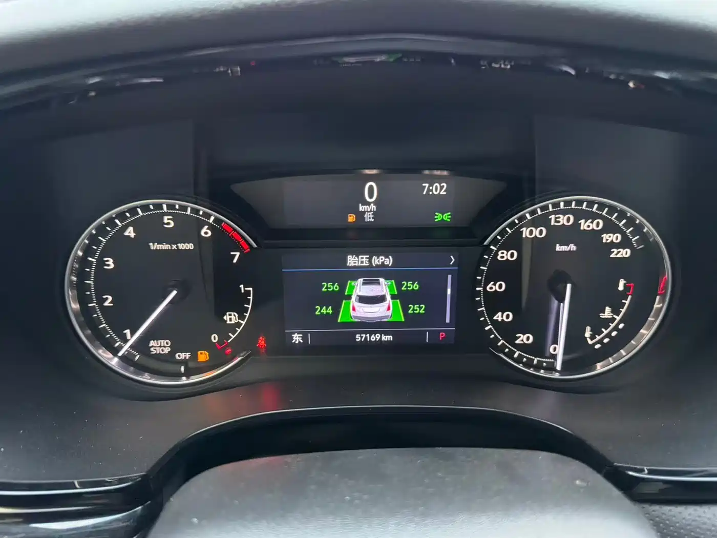 Cadillac XT5 2021 28T Luxury фото 10