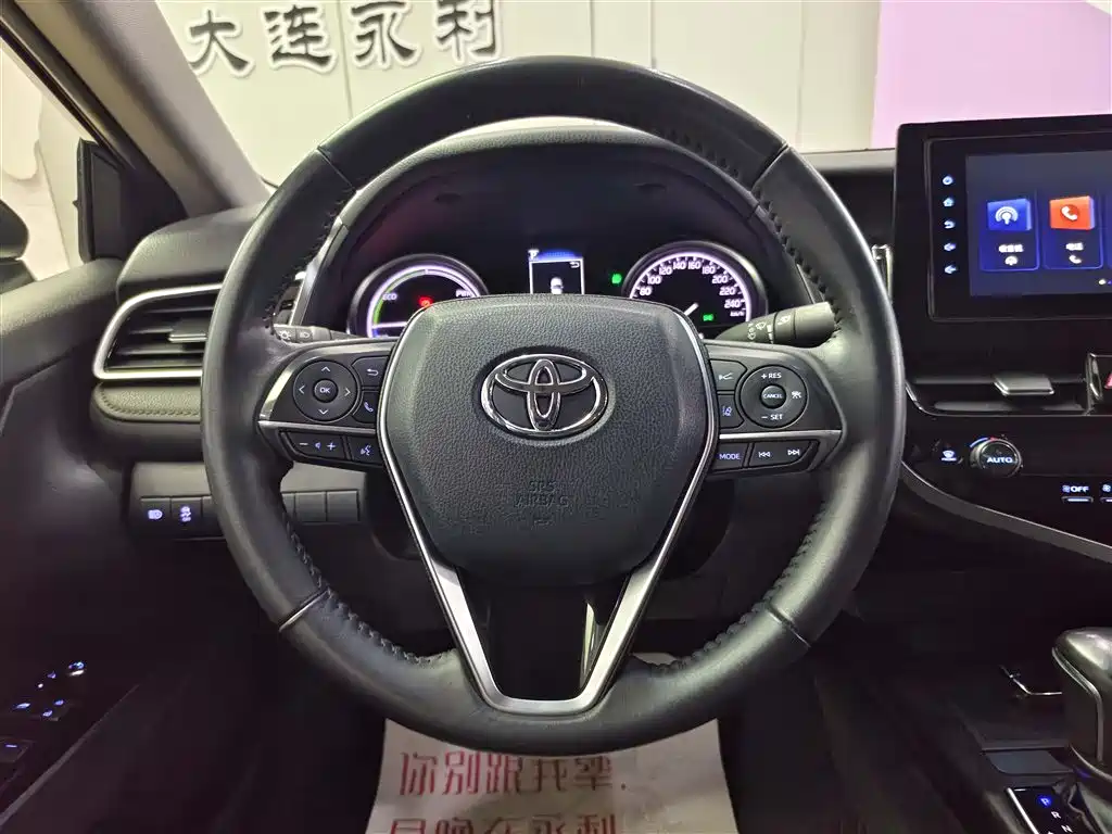 Toyota Camry 2021 Hybrid 2.5HGVP Leading Edition фото 14