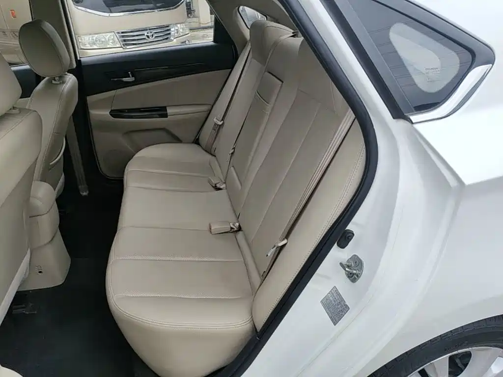 Changan Eado 2014 2014 1.6L Automatic Premium