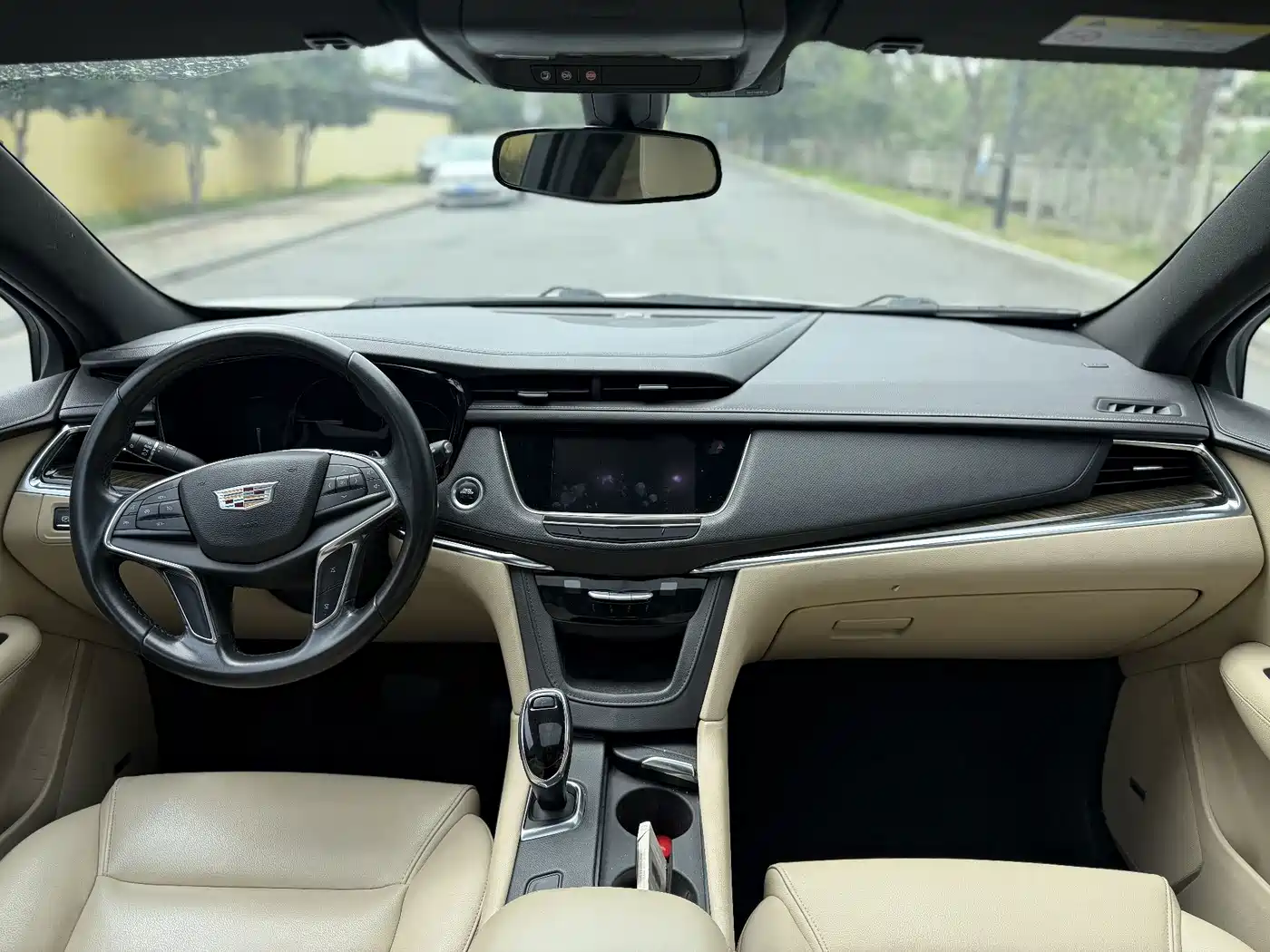 Cadillac XT5 2016 2016 25T Technology Model
