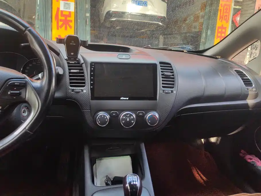 Kia K3 2013 2013 1.6L Manual GLS
