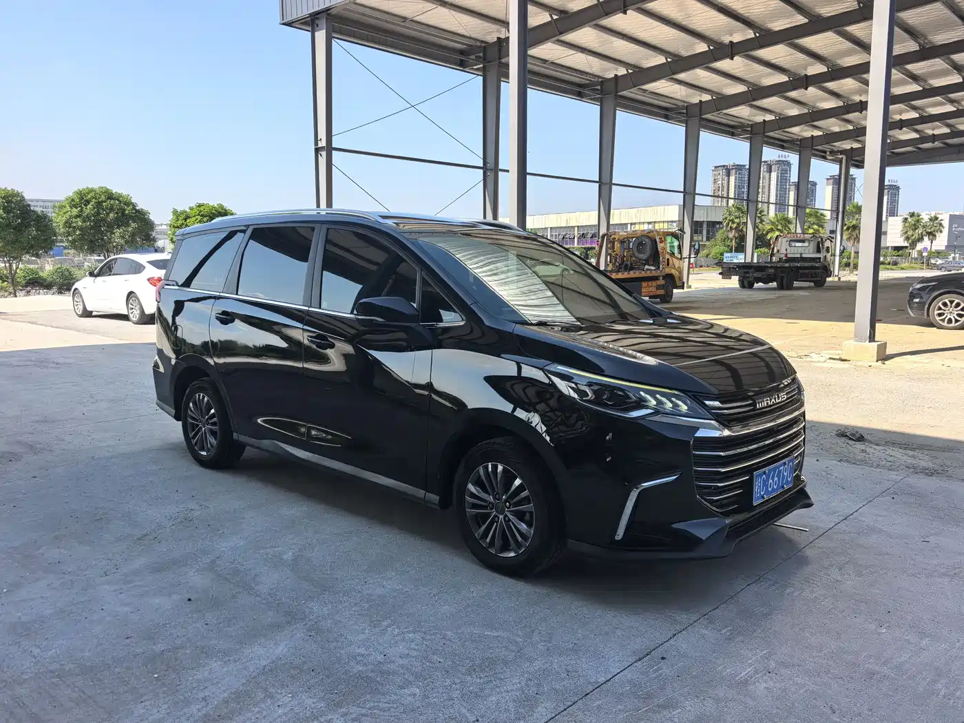 SAIC Maxus Maxus G50 2019 1.5T Automatic Elite Edition China VI фото 3