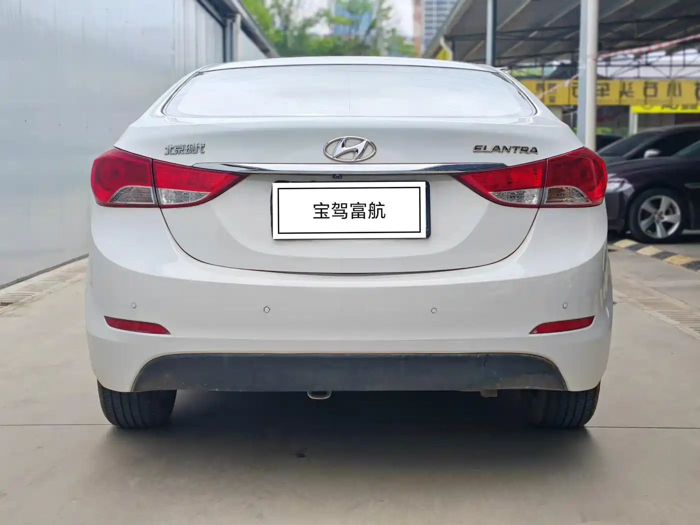 Hyundai Langdong 2013 1.6L Automatic Premium фото 9