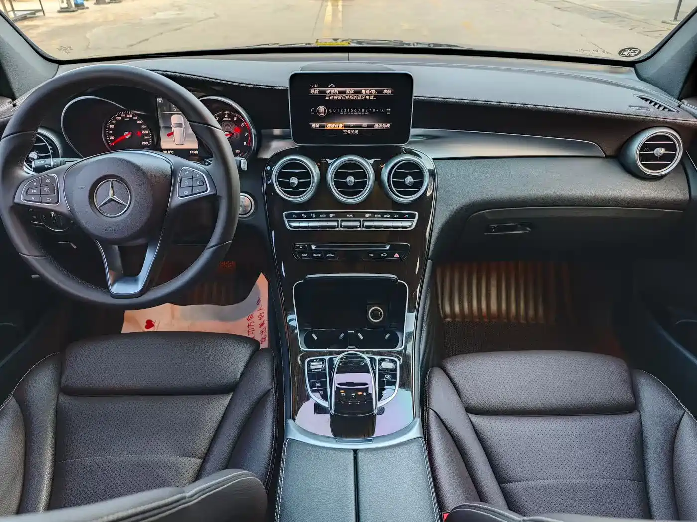 Mercedes-Benz GLC 2018 GLC 260 4MATIC Luxury фото 6