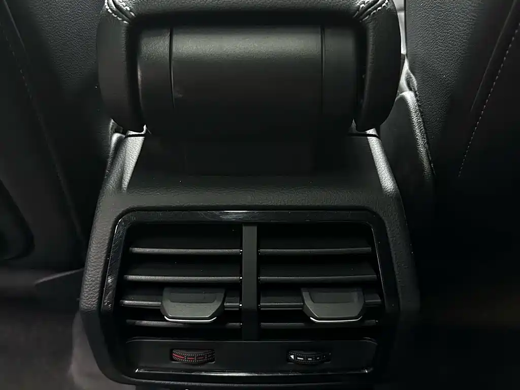 Audi Q3 2023 35 TFSI Fashion Dynamic (1.4T) фото 16