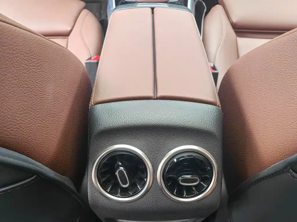 Mercedes-Benz GLB 2024 2024 GLB 220 Dynamic