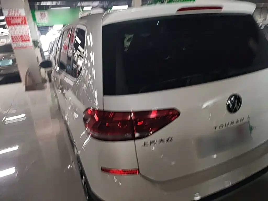 Volkswagen Touran 2021 2021 Touran L 280TSI DSG Cross Edition 7-seater