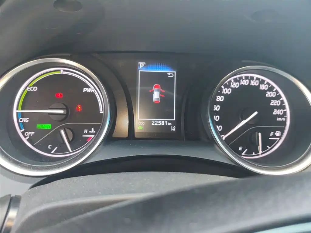Toyota Camry 2021 Hybrid 2.5HGVP Leading Edition фото 7