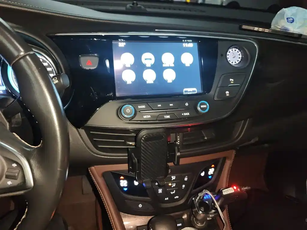 Buick Envision Plus 2017 28T AWD Elite фото 10