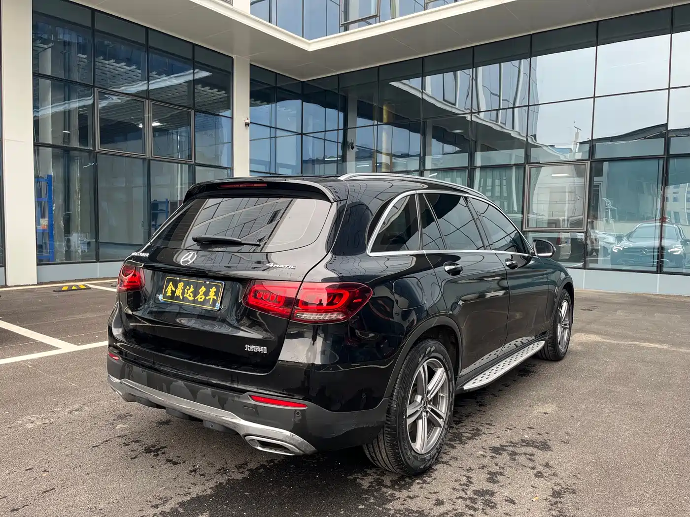Mercedes-Benz GLC 2021 GLC 260 L 4MATIC Sporty фото 9