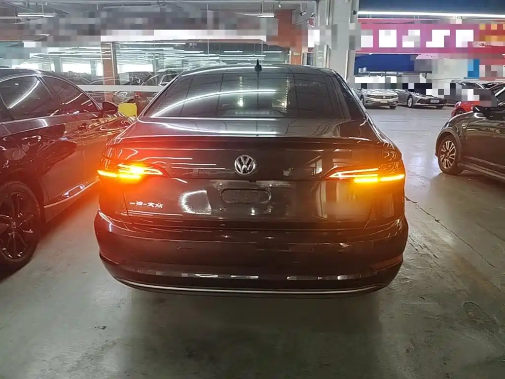 Volkswagen Sagitar 2022 280TSI DSG Soaring Edition фото 6