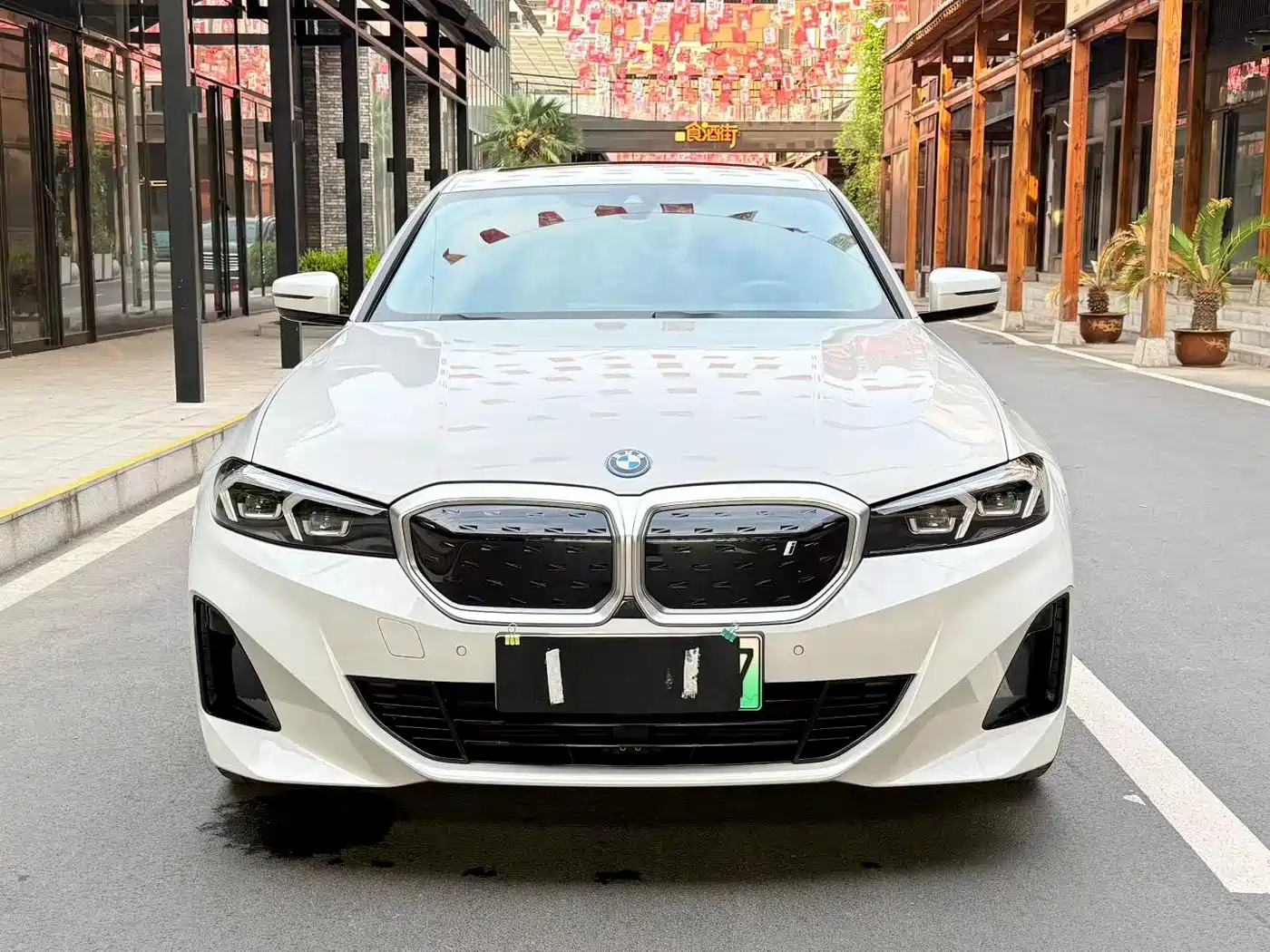 BMW i3 2024 eDrive 35 L фото 2
