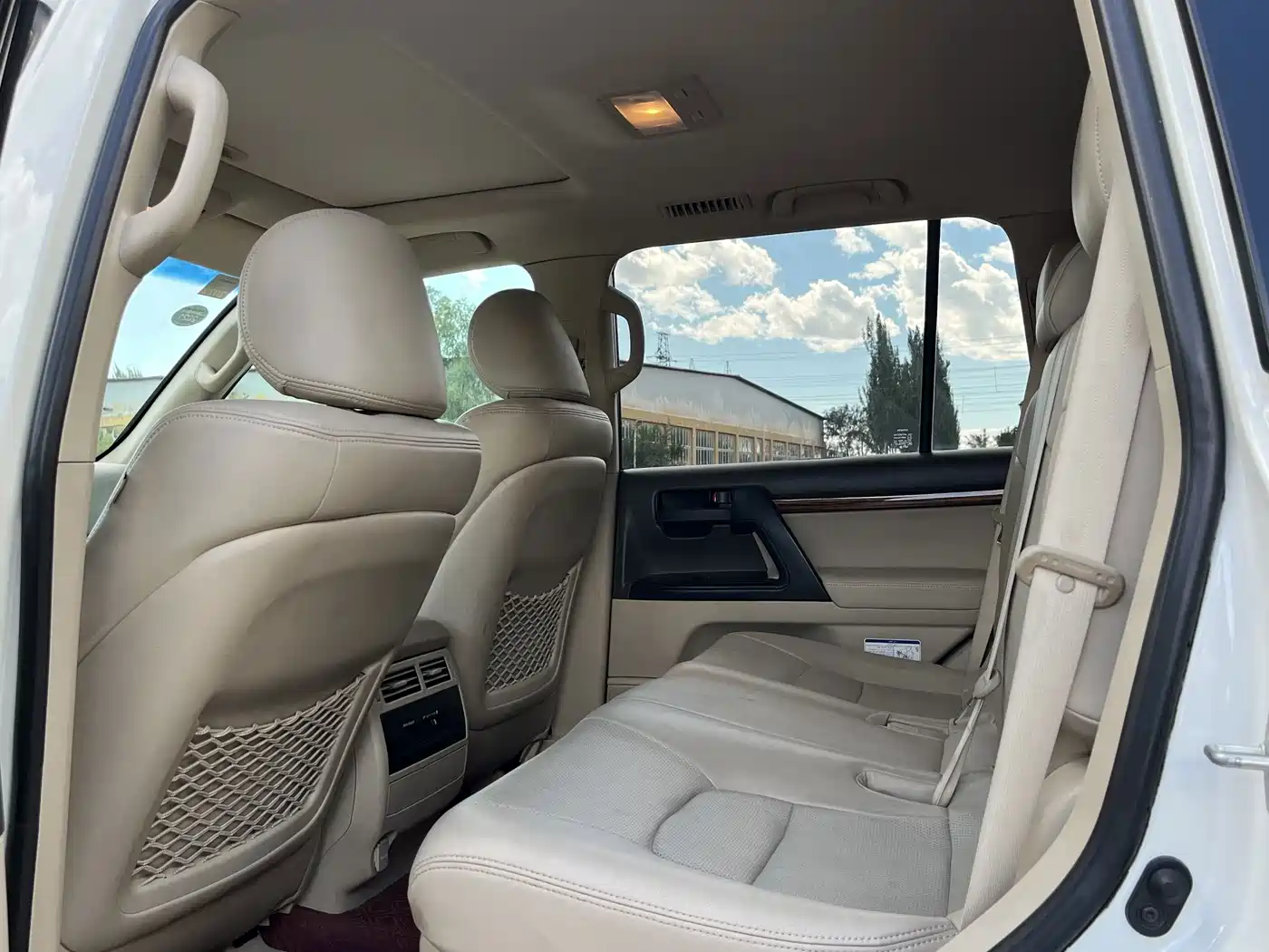 Toyota Land Cruiser (Import) 2018