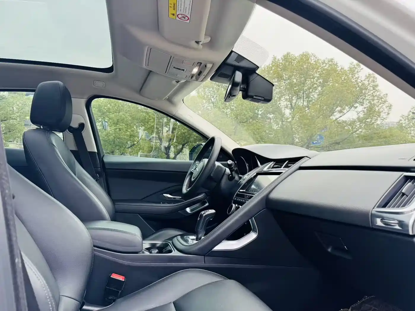 Jaguar E-PACE 2019 2018 Model P200 China V