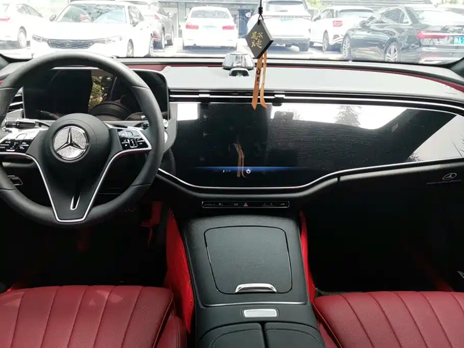 Mercedes-Benz E-Class 2025 E 300 L Premium фото 12