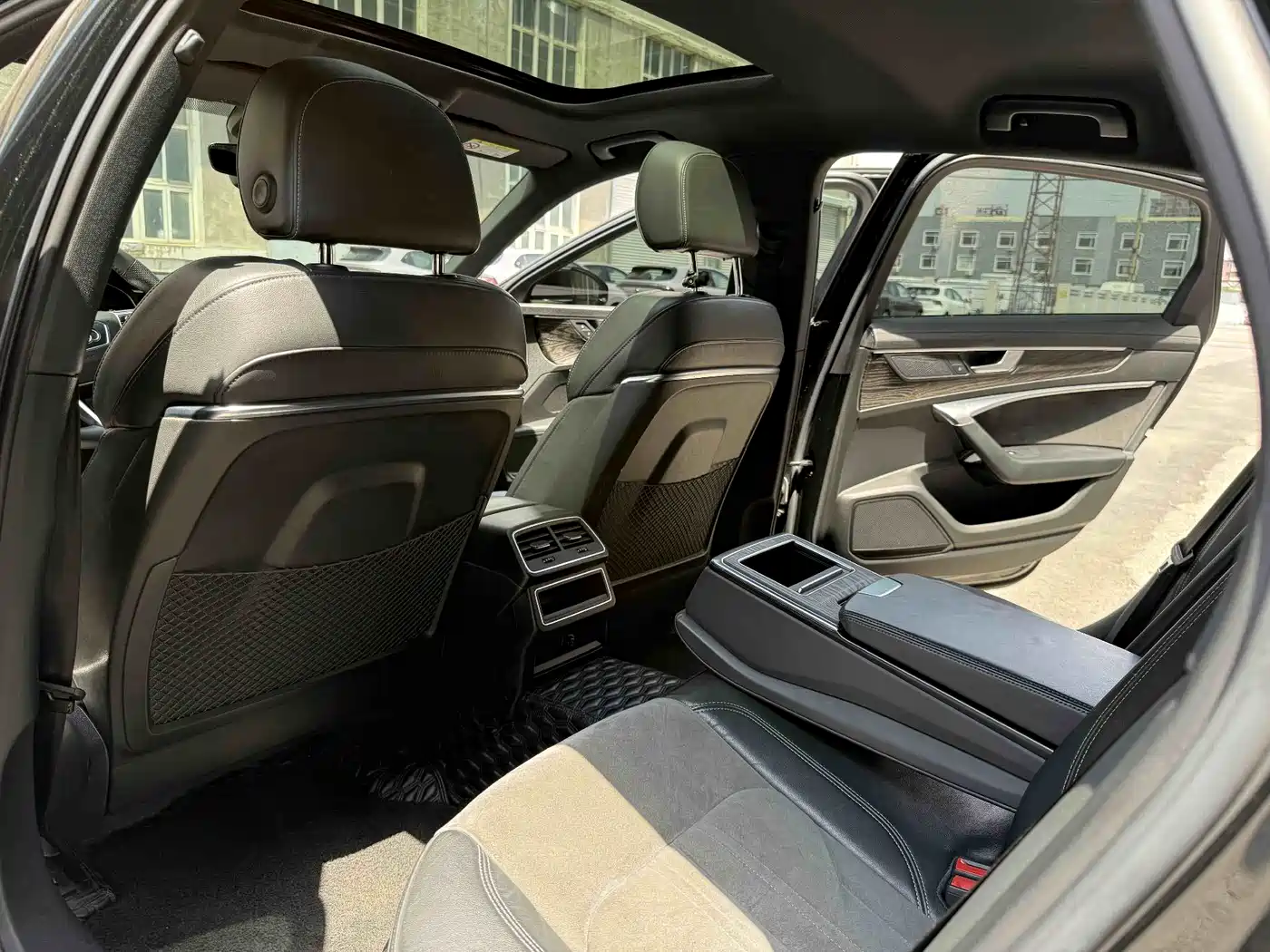 Audi A6L 2019 40 TFSI Luxury Dynamic фото 14