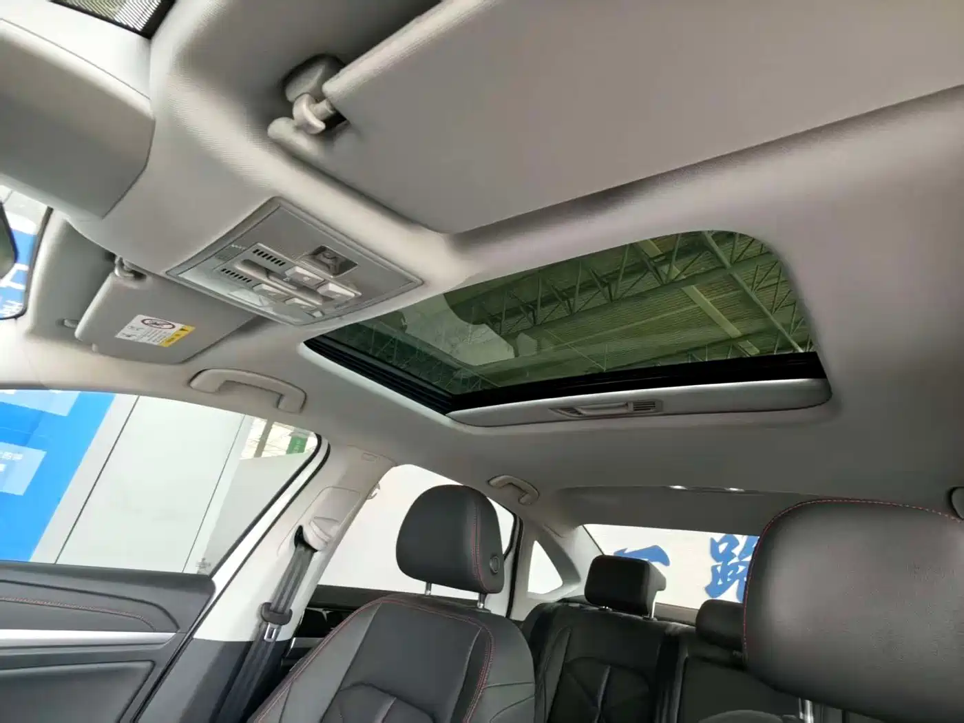 Volkswagen Lavida 2024 Model 300TSI DSG Starlight Leading Edition фото 28