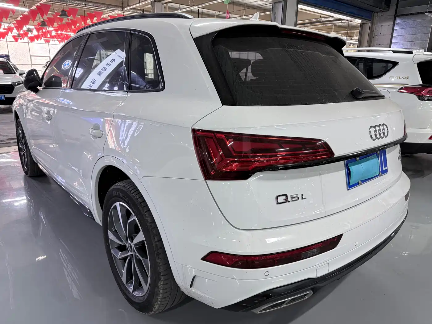 Audi Q5L 2025 40 TFSI Fashion Dynamic фото 18