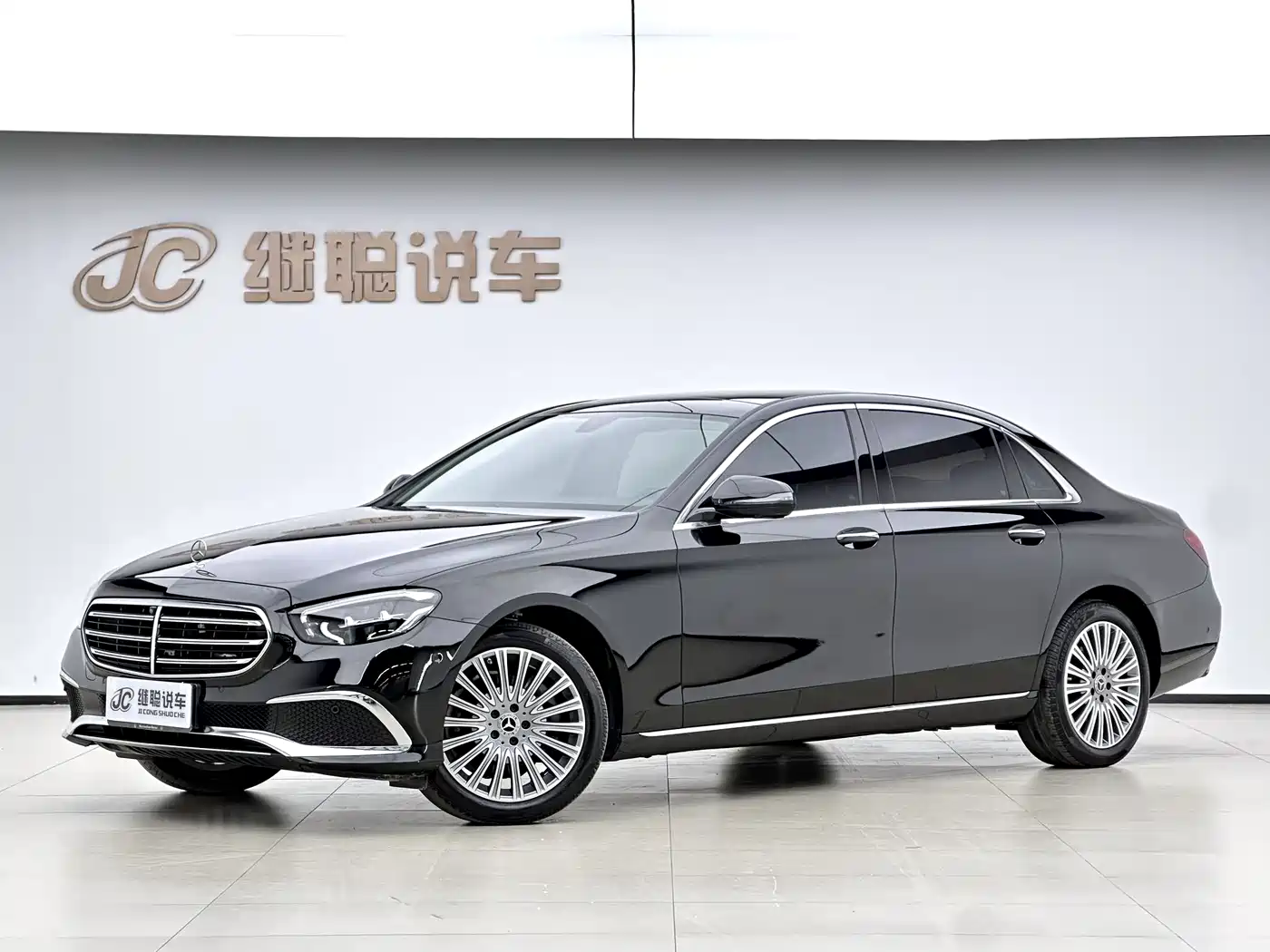 Mercedes-Benz E-Class 2023 E 300 L Luxury