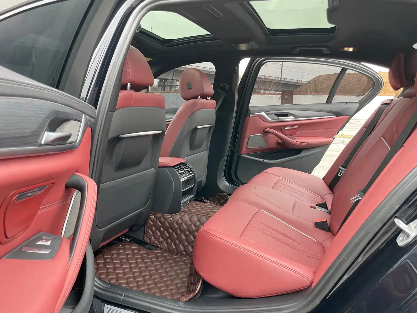 BMW 5 Series 2021 Facelift 530Li Leading M Sport Package фото 11