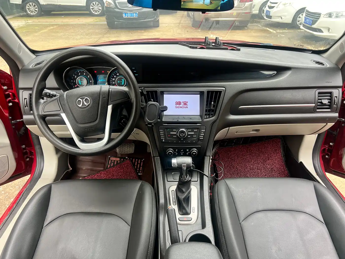Фото 8 - BAIC Senova D50