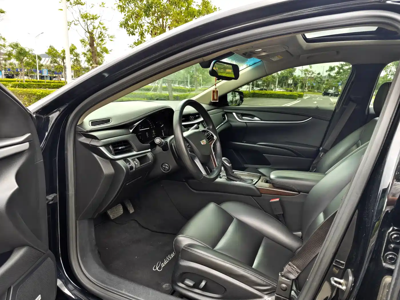 Cadillac XTS 2018 28T Technology фото 8