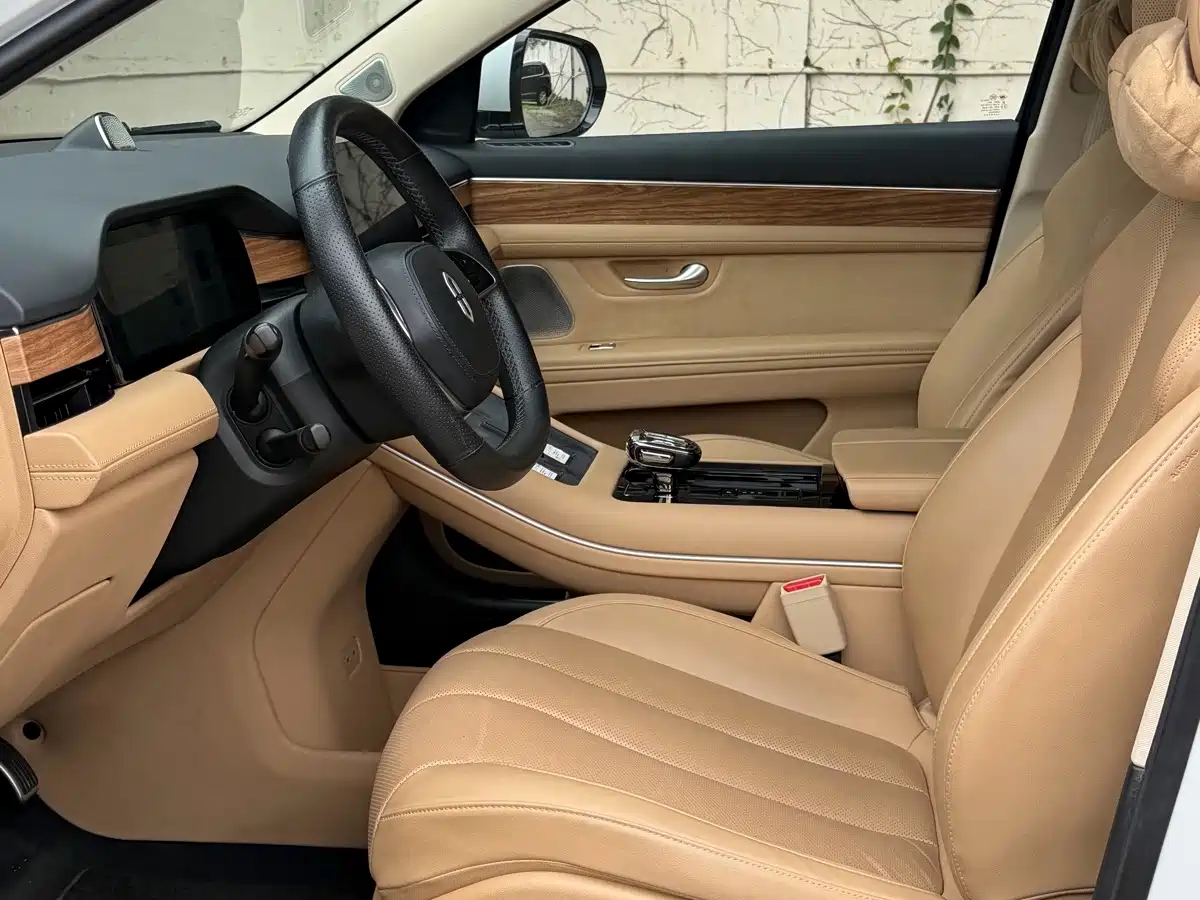 Aito M7 2023 2022 1.5T AWD Luxury Edition