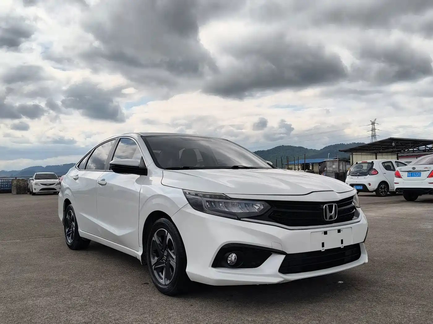 Honda ENVIX 2020 2019 180TURBO CVT Joy Edition China VI