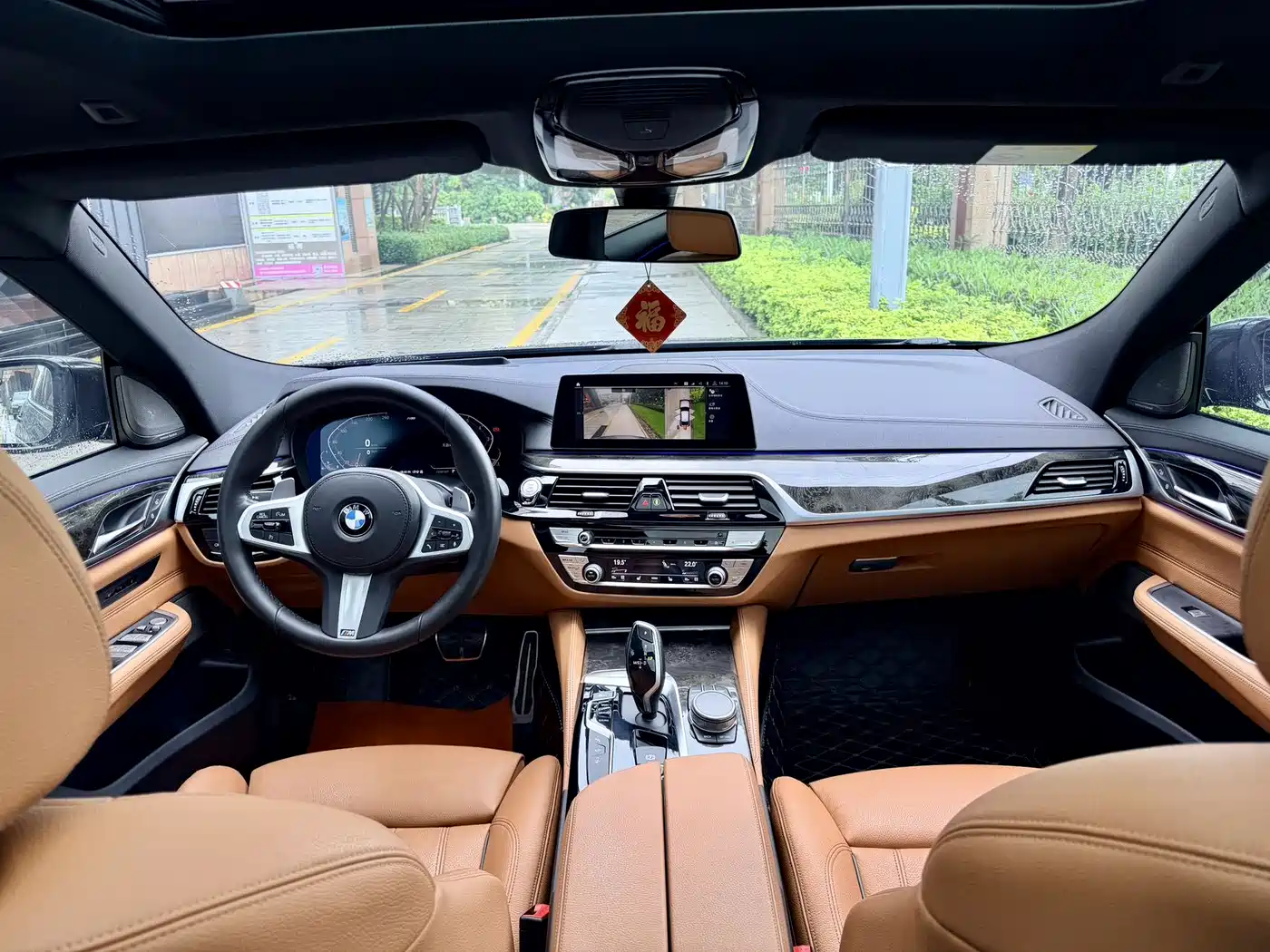 BMW 6 Series GT 2020 630i M Sport Package фото 9