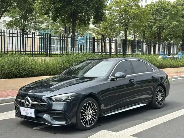MERCEDES-BENZ CLASS C