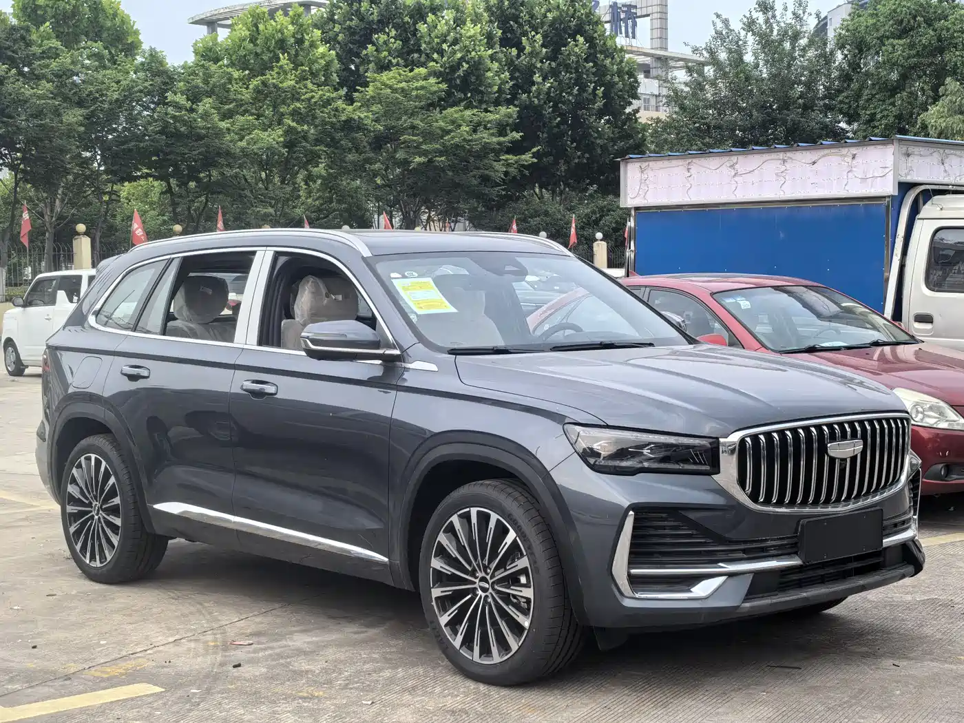  Xingyue L