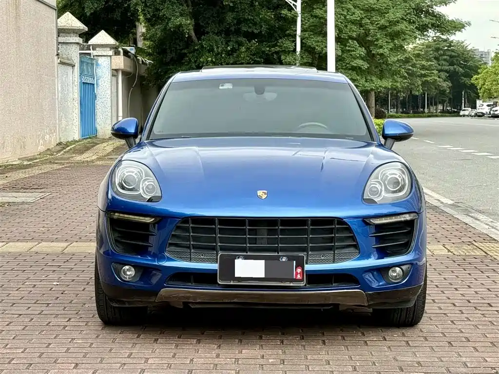 Porsche Macan 2016 Macan 2.0T фото 2