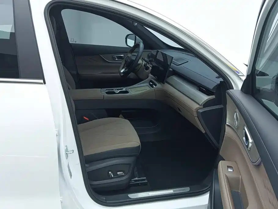Фото 8 - Chery Tiggo 8 PLUS