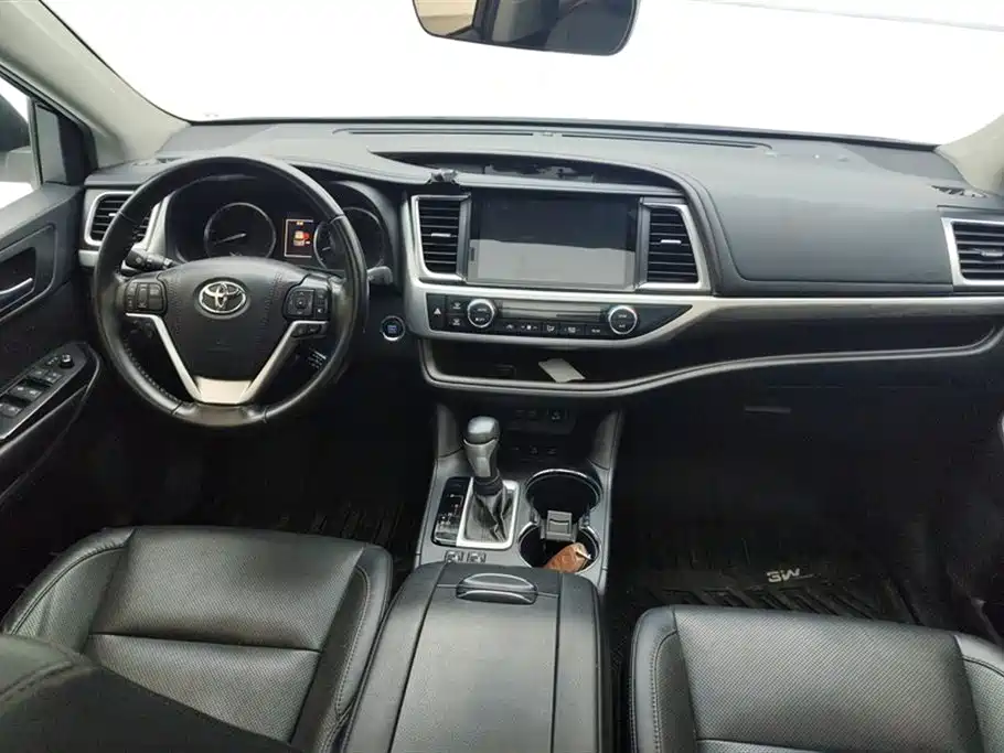 Toyota Highlander 2021 2.0T AWD Premium 7-Seater фото 12