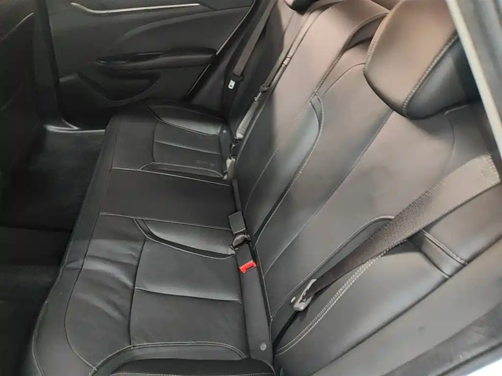 Buick Excelle 2019 18T Auto Connected Elite China VI фото 17