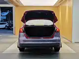 Фото 26 - Ford Focus