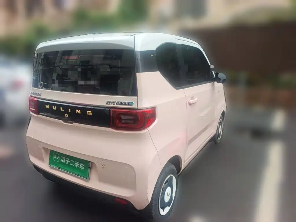 Фото 5 - Wuling Motors Hongguang MINIEV